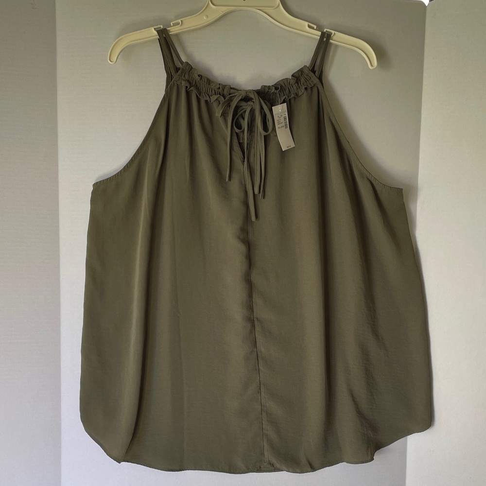 Maurices Women's Size XXL Green Sleeveless Women's Top NWT - Picture 6 of 8